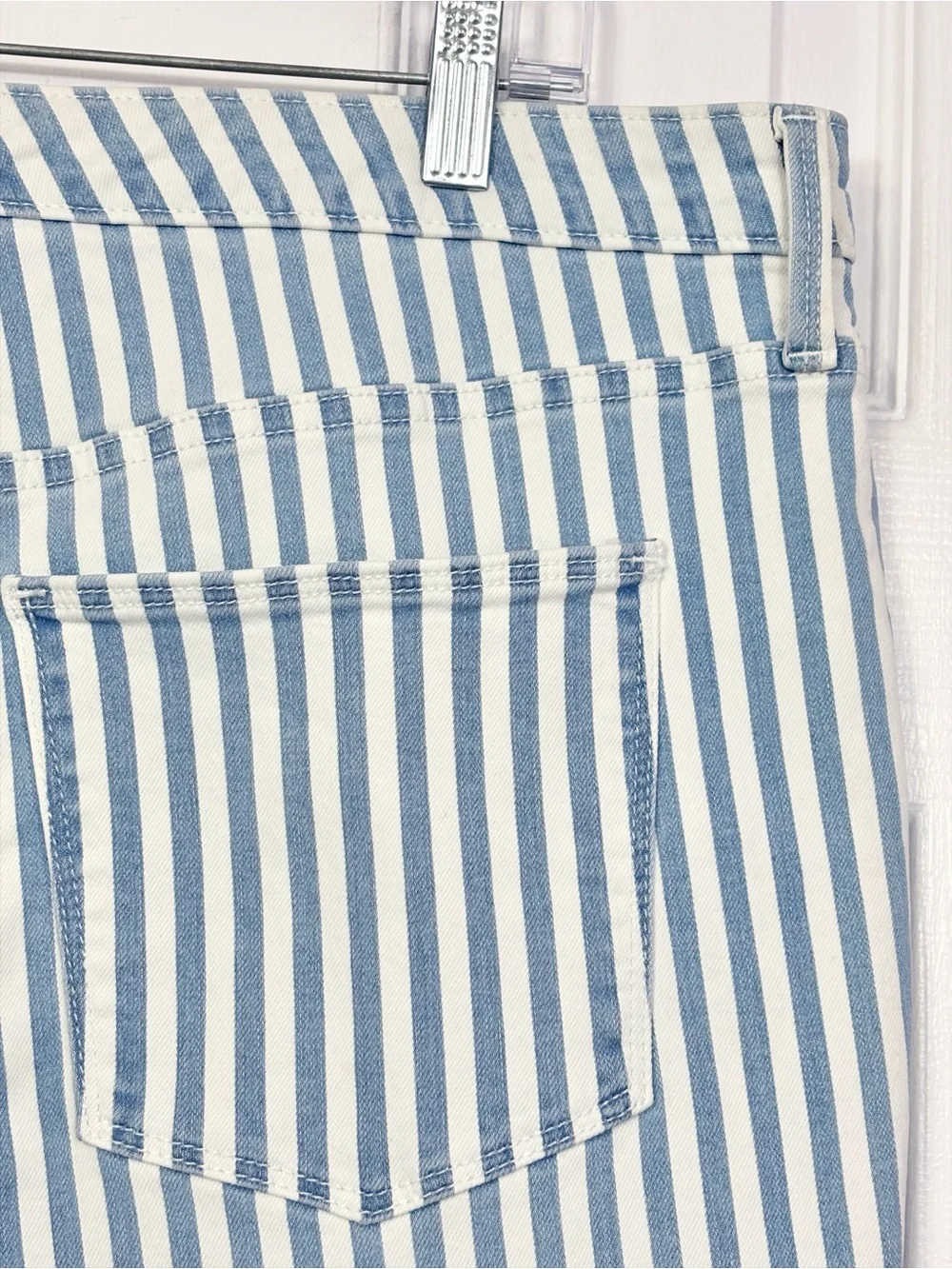 NWT Universal Thread Blue Stripe Button Fly High Rise Skinny Jeans 18